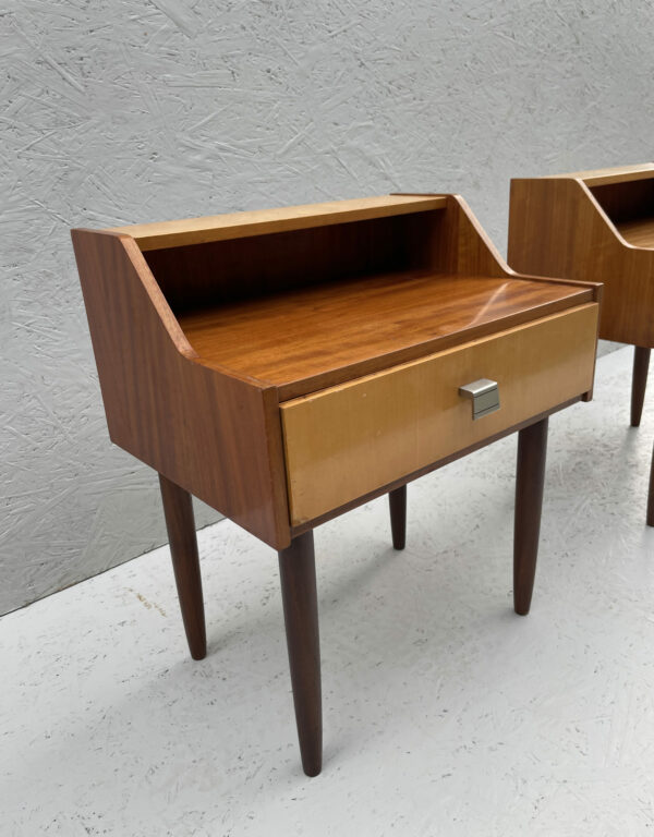 2 Mid Century maple bedside tables - Image 3