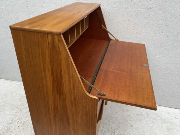 Mid Century Blonde Teak Bureau By Sutcliffe Of Todmorden - Image 4