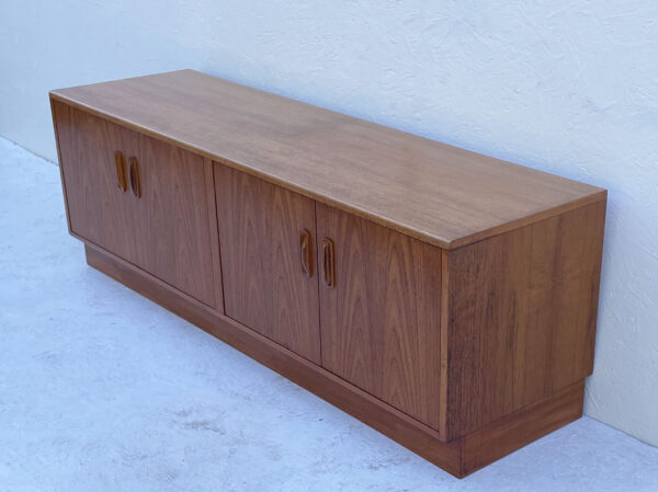 Mid Century Plinth Based Teak Sideboard - Image 6